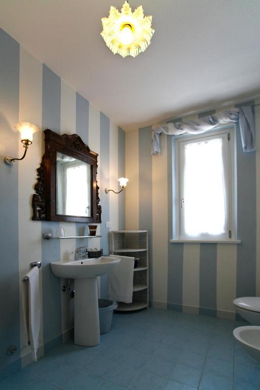 Villa Amelia Rooms Marina di Pietrasanta Δωμάτιο φωτογραφία