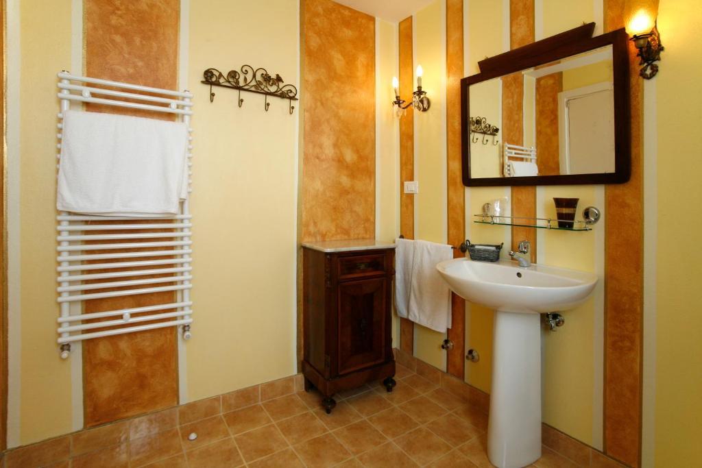 Villa Amelia Rooms Marina di Pietrasanta Δωμάτιο φωτογραφία