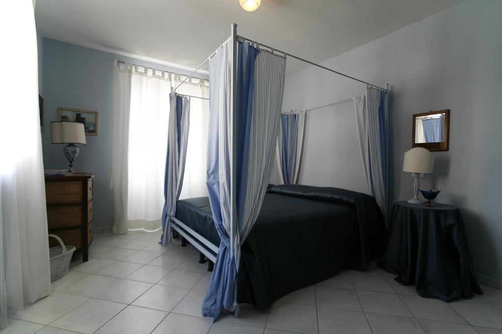 Villa Amelia Rooms Marina di Pietrasanta Εξωτερικό φωτογραφία
